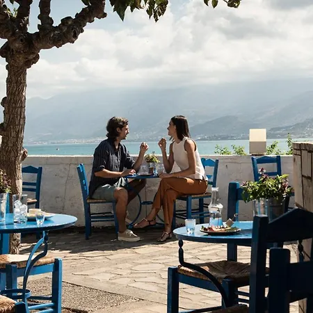 Vila Knossos Royal