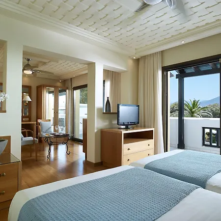 Vila Knossos Royal